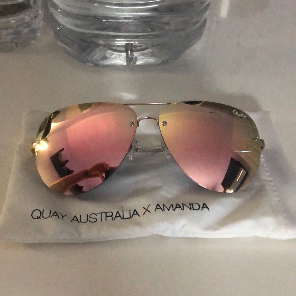 Quay Australia x Amanda sunglasses